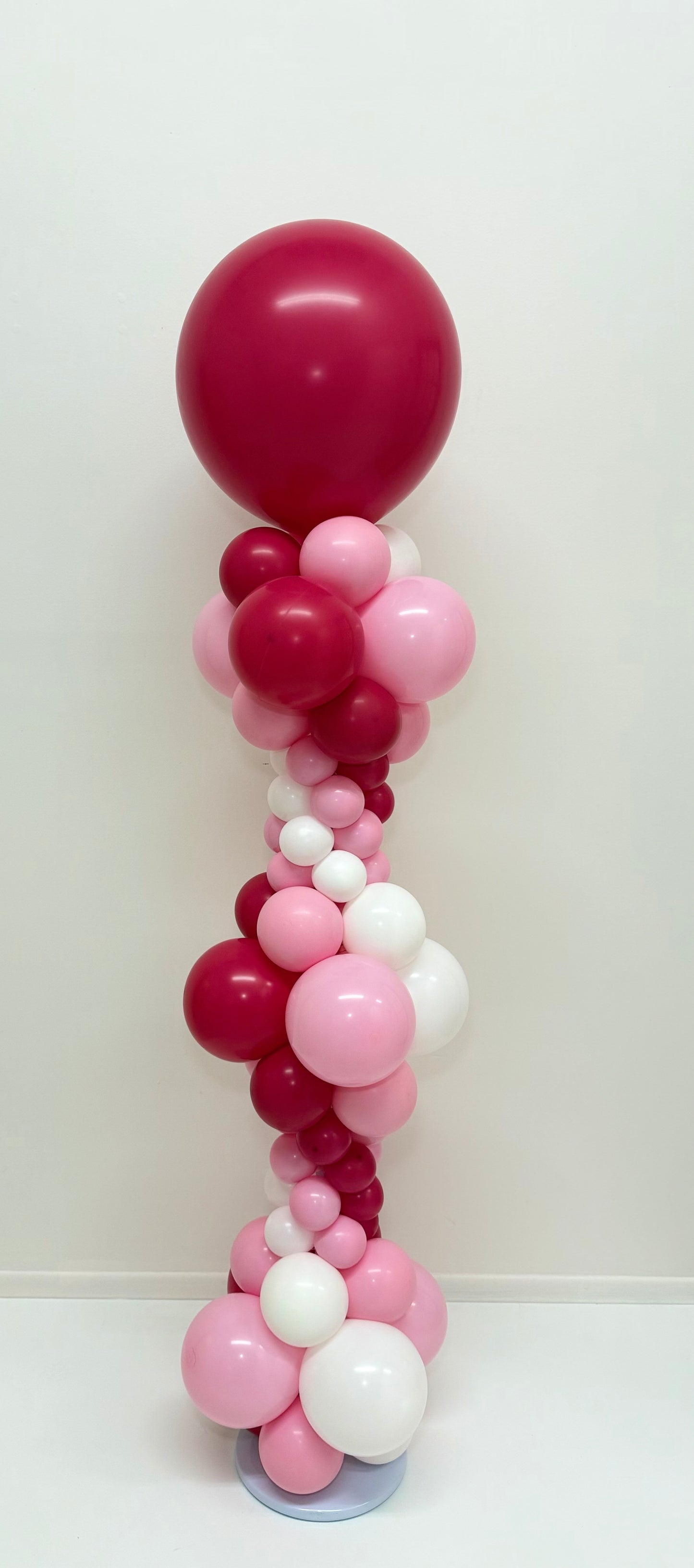 Signature Balloon Column